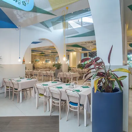 Slovenska Plaza Lux Budva