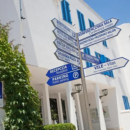 Hotel Slovenska Plaza Lux 4*