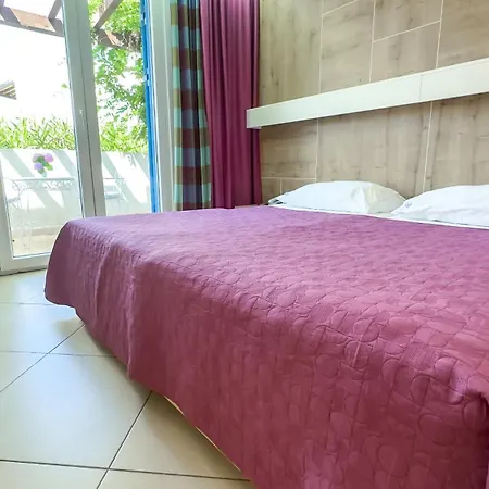 Slovenska Plaza Budva