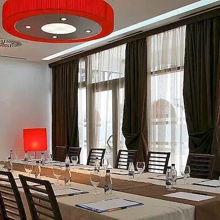 Hotel Slovenska Plaza Lux 4*