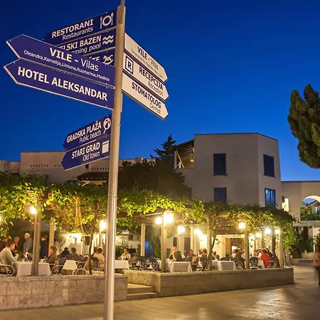 Slovenska Plaza 4*